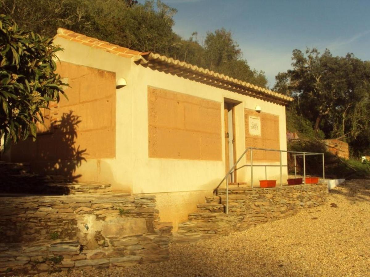 Casas Da Cerca Guest House Troviscais Eksteriør bilde